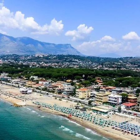 Hotel Baron 2*