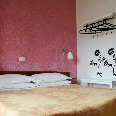 Hotel Baron Scauri (Lazio)